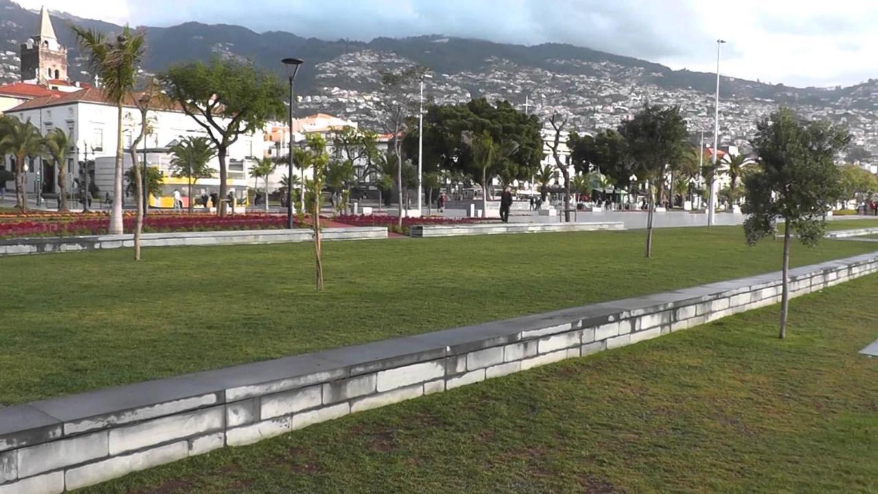 Central Studio In Funchal 3S Luaran gambar